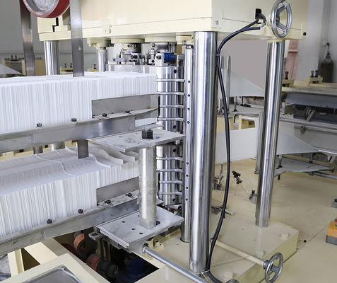 Máy sản xuất khăn ăn SIEMENS Motor PLC 3000 tờ / phút