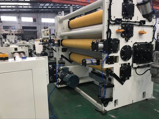 Máy làm vệ sinh cuộn Jumbo cuộn không dệt
