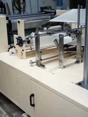 Kích thước 300mm 1600 chiếc / Máy gấp giấy ăn tối thiểu / Máy sản xuất khăn ăn